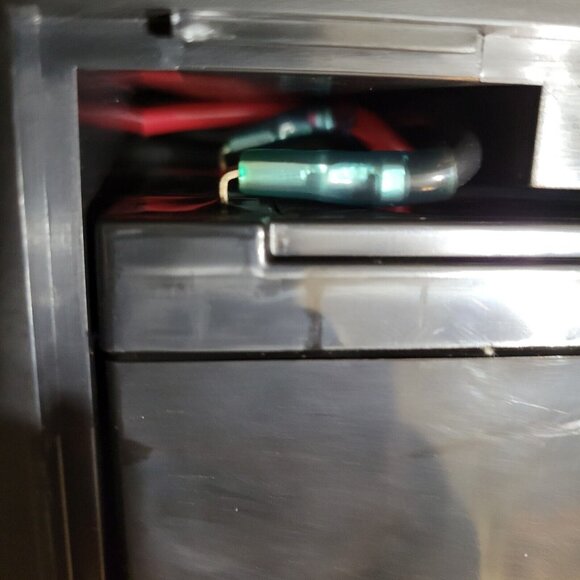 CyberPower CP825LCD Intelligent UPS 825VA Desktop Battery Backup Power Supply - Picture 11 of 11